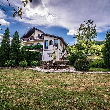 Apartment Una Dreams Lohovo Bihac Exterior photo