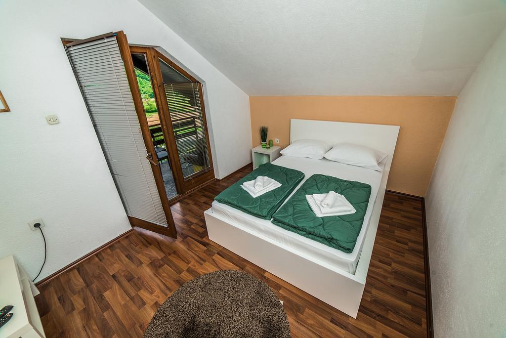 Apartment Una Dreams Lohovo Bihac Exterior photo